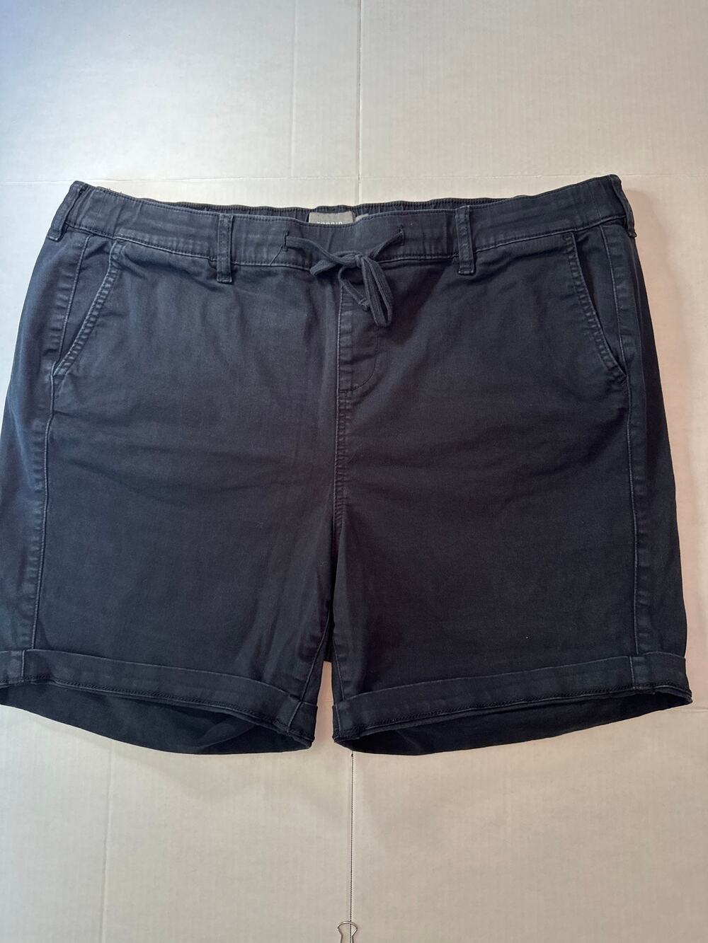 Torrid Black Pull On Weekend Stretch Twill Cargo Shorts 5" Inseam Plus Size 3 3X